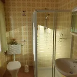 Alpenblick, Ganzes Ferienhaus, 5 Zi, 4 Baeder, Gratis Parkplatz, Sonnenterrasse