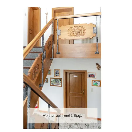 Tatil Evi Alpenblick, Ganzes Ferienhaus, 5 Zi, 4 Baeder, Gratis Parkplatz, Sonnenterrasse Heiligenblut