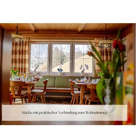 Feriehus Alpenblick, Ganzes Ferienhaus, 5 Zi, 4 Baeder, Gratis Parkplatz, Sonnenterrasse *